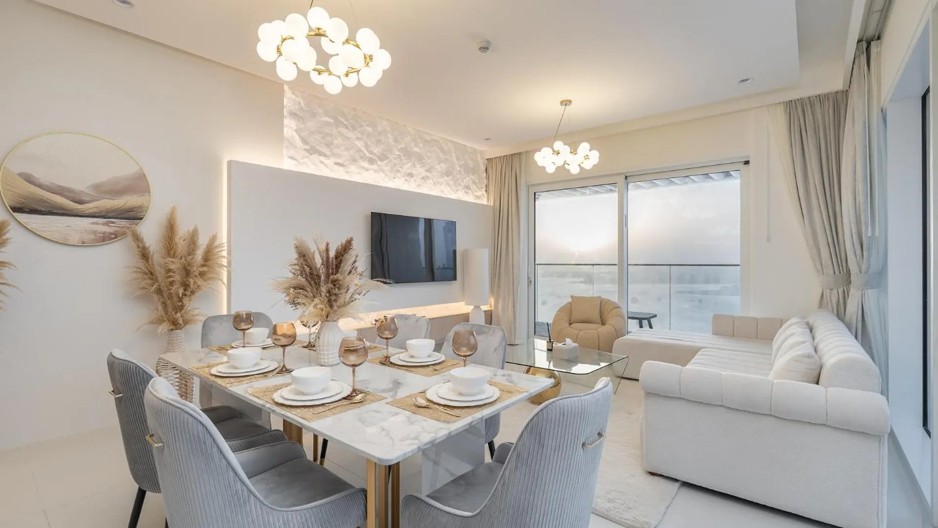 Apartmán Grand Bleu I Private Beach I Palm Jumeirah, Sea & Sky Views I Infinity Pool I Ps5 I By Skyline Serenity Dubaj
